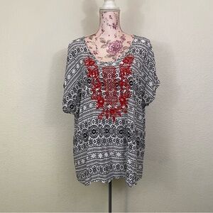 Avenue sz:22/24 Black & White Blouse Top with Red Floral Embroidery Detailing